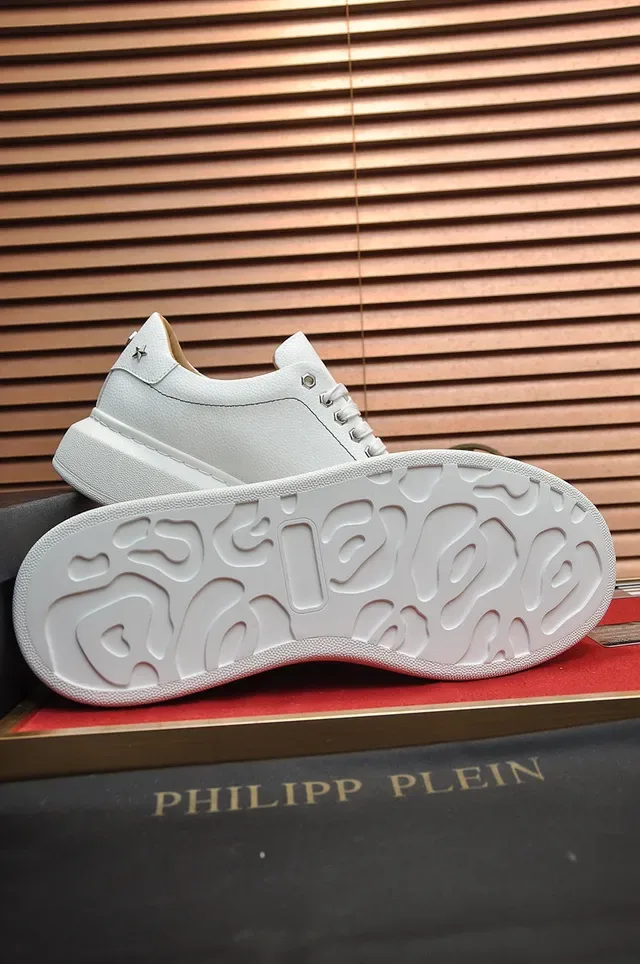 Philipp Plein White Beige Textured Leather Hexagonal Metal Logo Plaque Lifestyle Sneakers 4