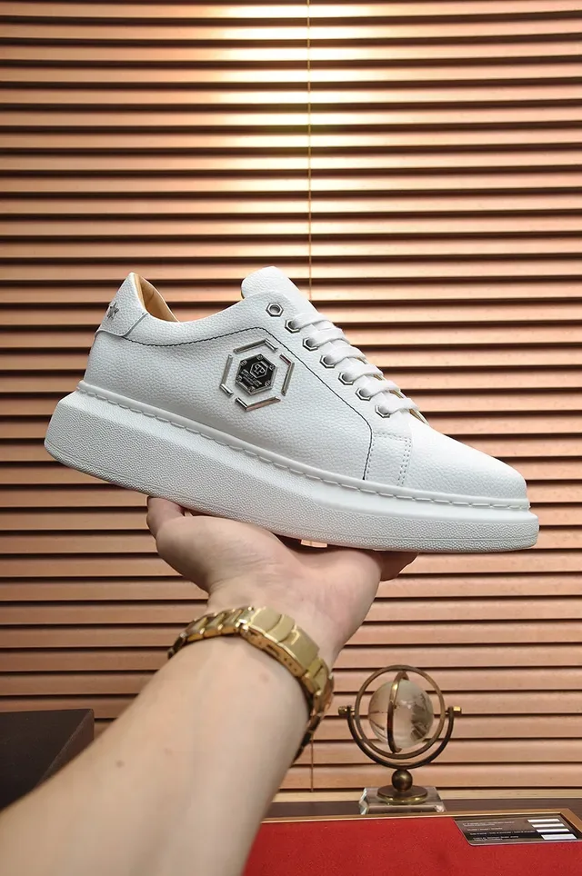 Philipp Plein White Beige Textured Leather Hexagonal Metal Logo Plaque Lifestyle Sneakers 7