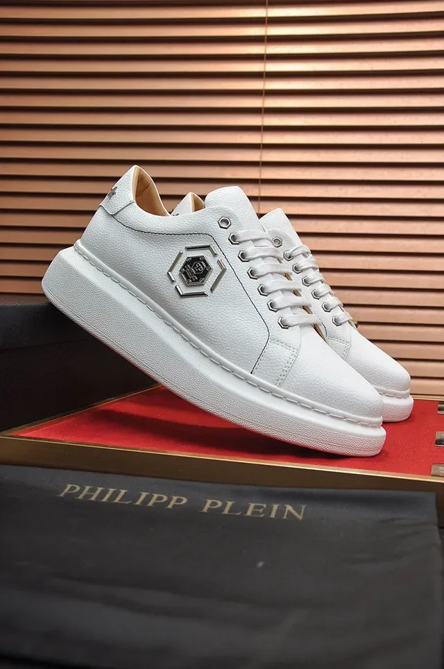 Philipp Plein White Beige Textured Leather Hexagonal Metal Logo Plaque Lifestyle Sneakers 8