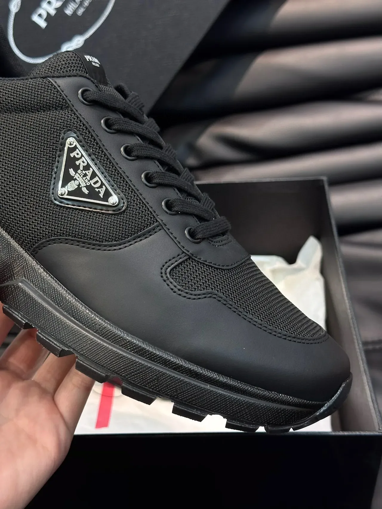 Prada Sneakers Lifestyle Noir en Maille et Synthétique 5