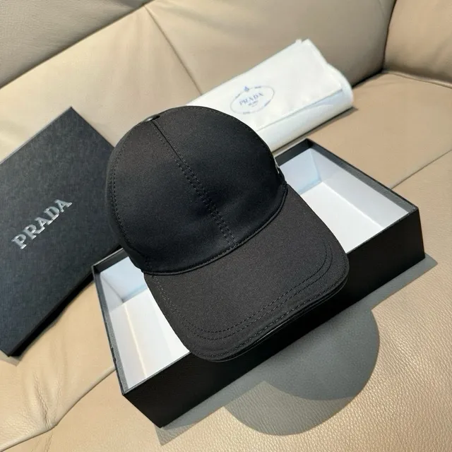 Prada Black White Structured Six-Panel Crown Curved Brim Baseball Cap 7