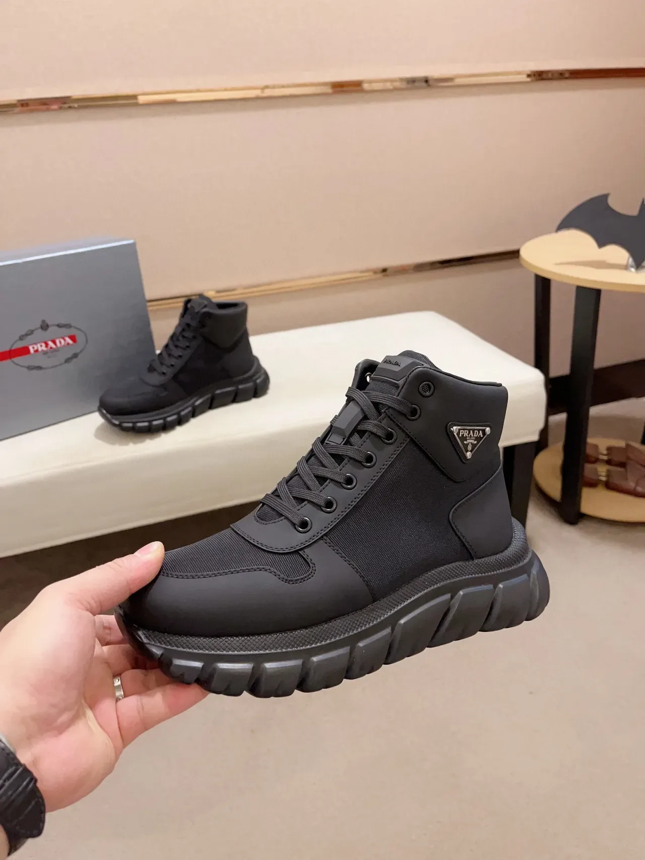 Prada Cloudbust Bota De Trabajo Alta Negra Material Mixto 8