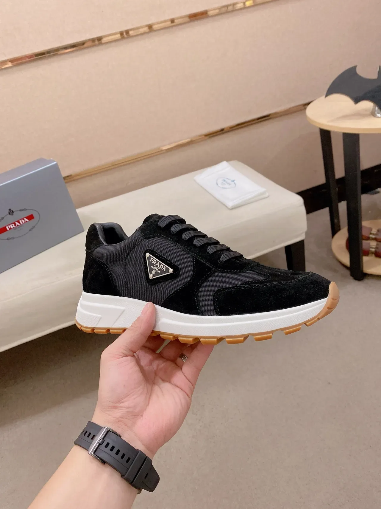 Prada Cloudbust Sneakers Lifestyle Daim et Nylon Noir 4
