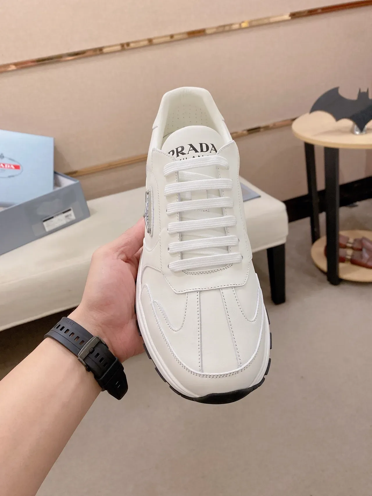 Prada Cloudbust Sneakers Lifestyle Blancs à Panneaux en Cuir 5