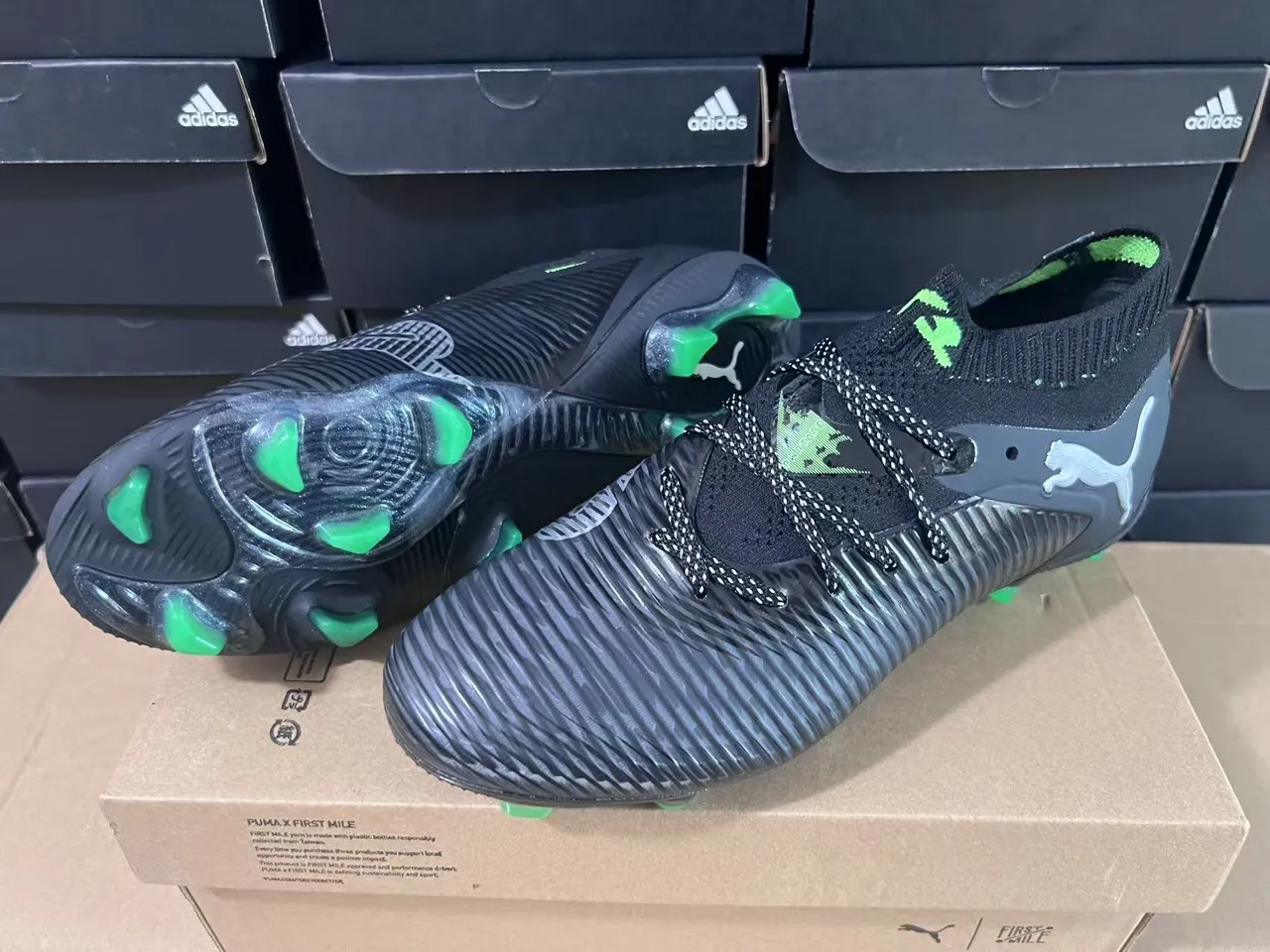 Puma Future Z Black and Green Firm-Ground Soccer Shoes 7