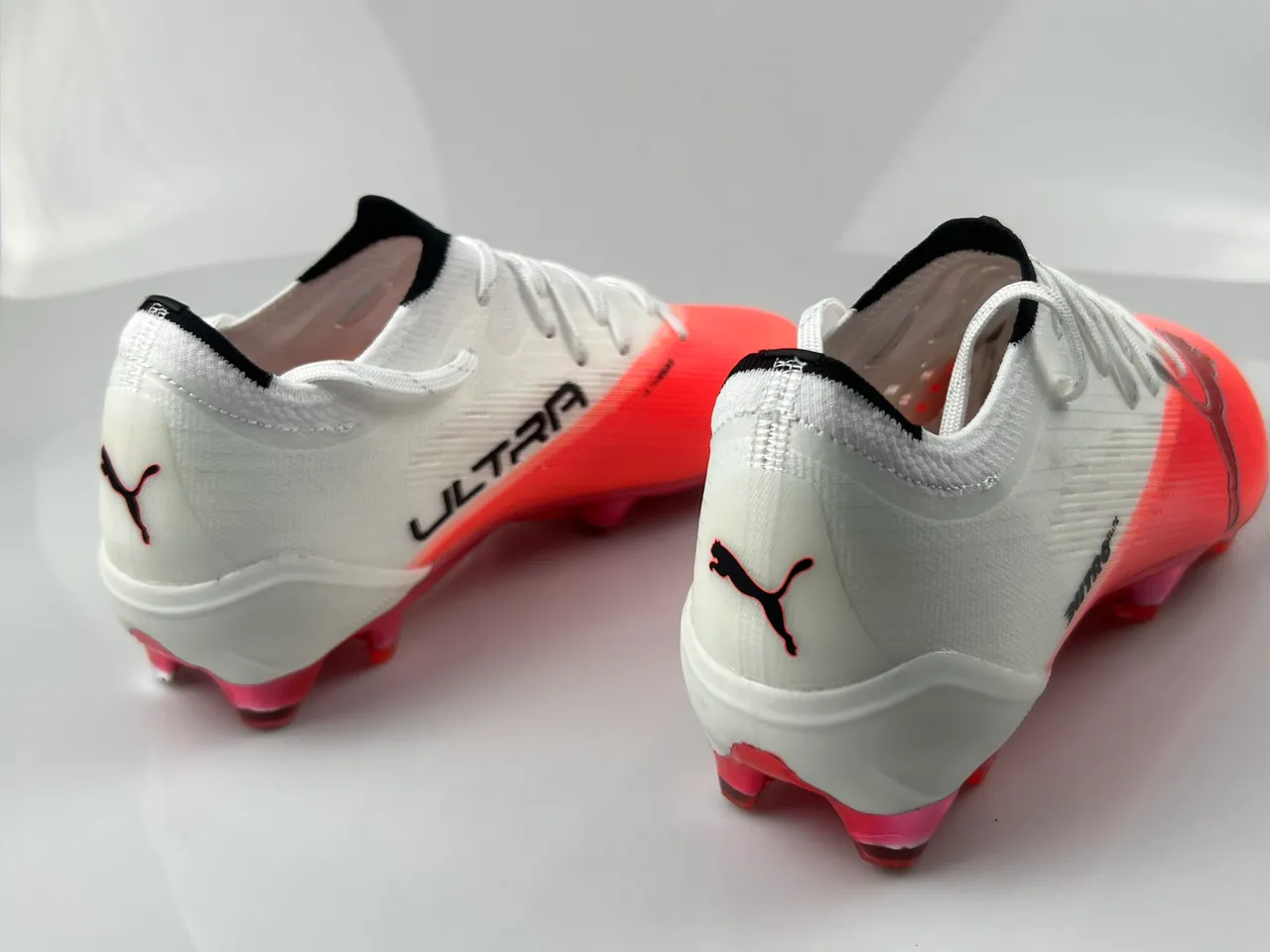 Puma Nitro Elite 橙白渐变 合成针织鞋面 硬地 足球鞋 3