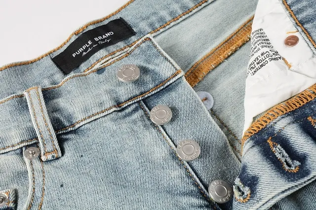 Purple Brand Shorts de denim com salpicaduras de tinta desgastadas de cintura média 9