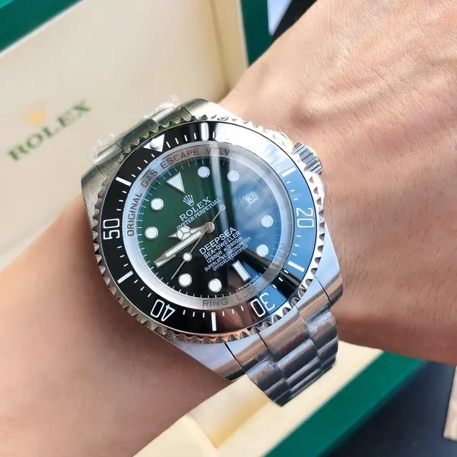 Rolex Deepsea Sea-Dweller وجهة خضراء-سوداء تدرجية سوار مطاطي أزرق ساعة ميكانيكية 6