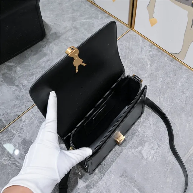 Saint Laurent Loulou Bege Couro Bolsa para Carregar Sob o Braço 4