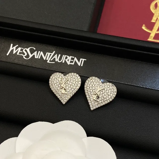 Saint Laurent 爱心 银白色 Pavé Crystal Hearts Toggle Clasp Chains Necklace 3