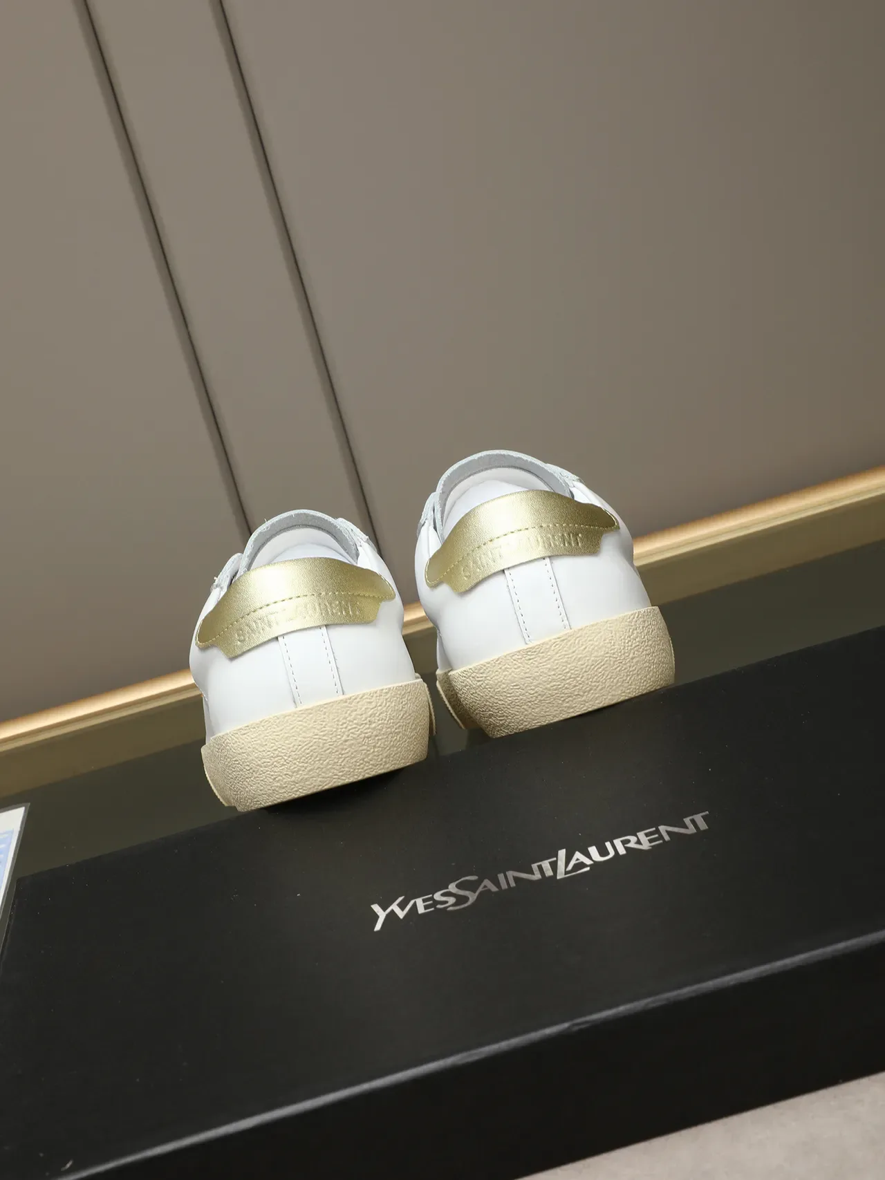 Saint Laurent Blanco Dorado Cuero Bordado Zapatillas Lifestyle 3