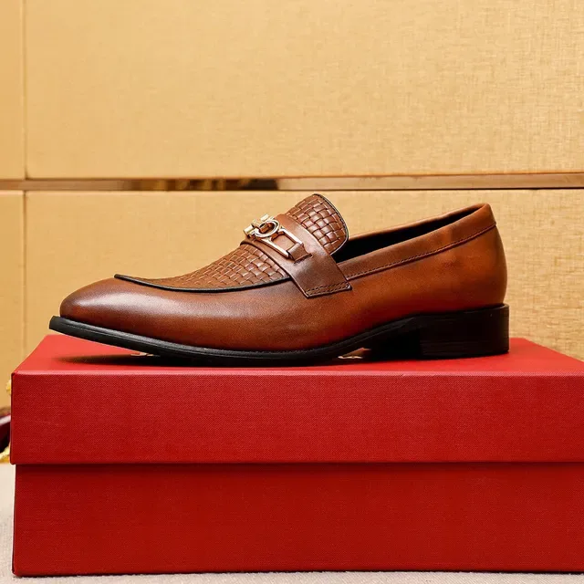 Salvatore Ferragamo Gancini cuero trenzado marrón mocasines 6