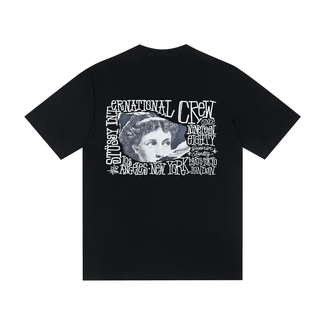 Stussy Stock Logo सफेद और काली ग्राफिक टी-शर्ट 2