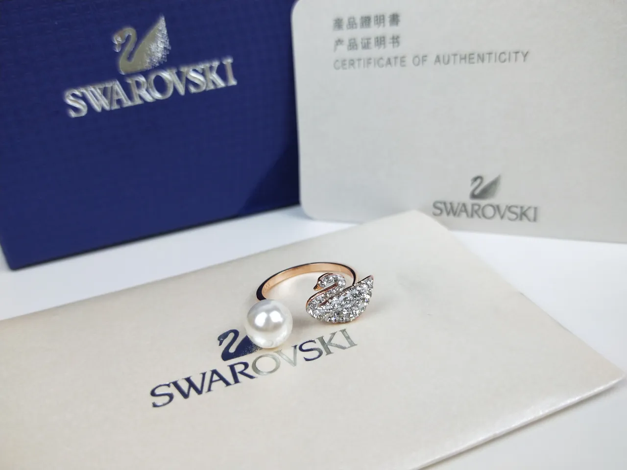 Swarovski Swan Pavé Crystal and Pearl Open Ring 7