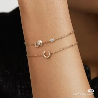Tiffany & Co. T Collection हीरा ज्यामितीय आकर्षण गुलाबी सोना कंगन