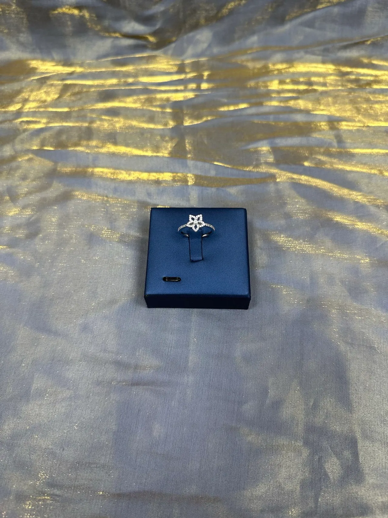 Tiffany & Co. Floral Pavé Silver Navy Motif Stones Ring 5