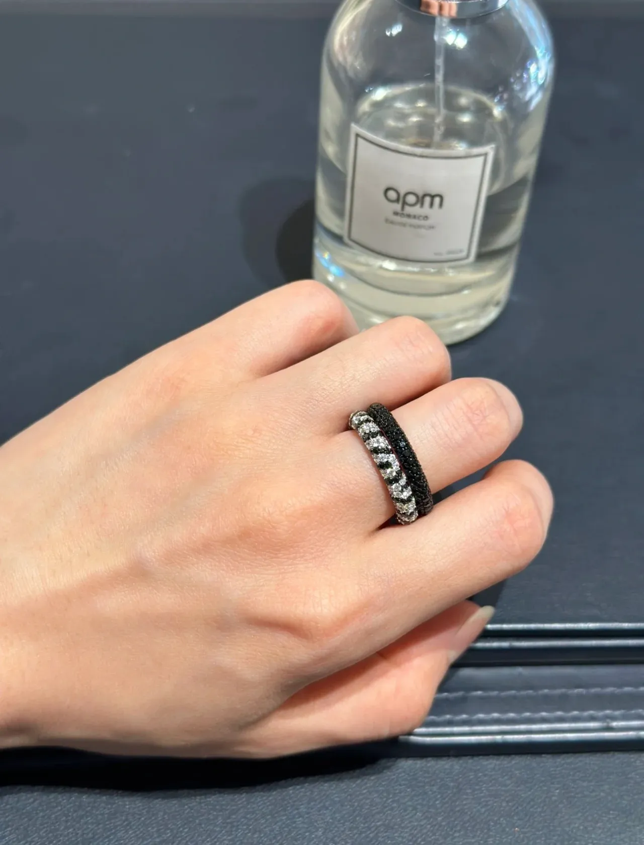 Tiffany & Co. রুপা সাদা Pavé-Set চওড়া আংটি 2