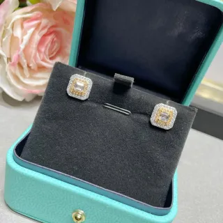 Tiffany & Co. चौकोर डबल हेलो टू-टोन गोल्ड स्टड ईयररिंग्स