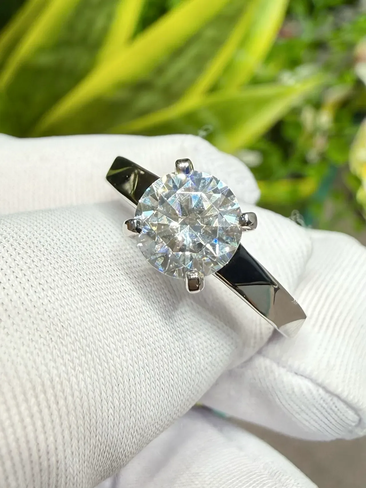 Tiffany & Co. Tiffany Setting राउंड ब्रिलियंट सोलिटेयर रिंग 3