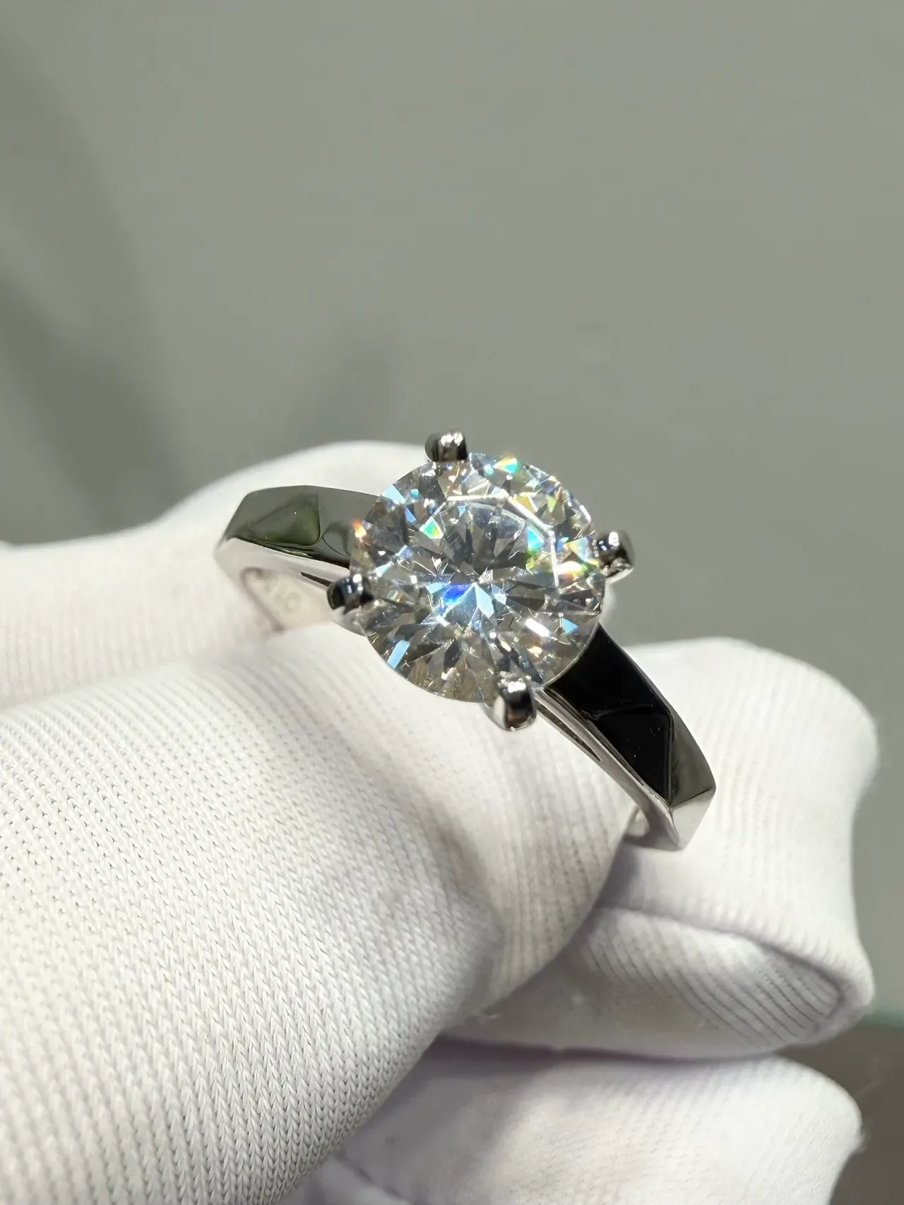 Tiffany & Co. Tiffany Setting राउंड ब्रिलियंट सोलिटेयर रिंग 5