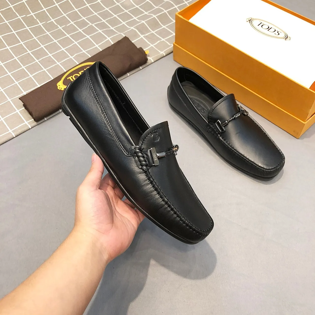 Tod's Horsebit Loafer Black Leather Loafers 9