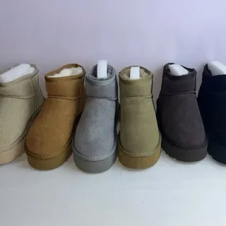 UGG 米棕麂皮鞋面羊毛里雪靴