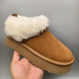 UGG 棕米色 羊毛衬里 麂皮鞋面 休闲鞋