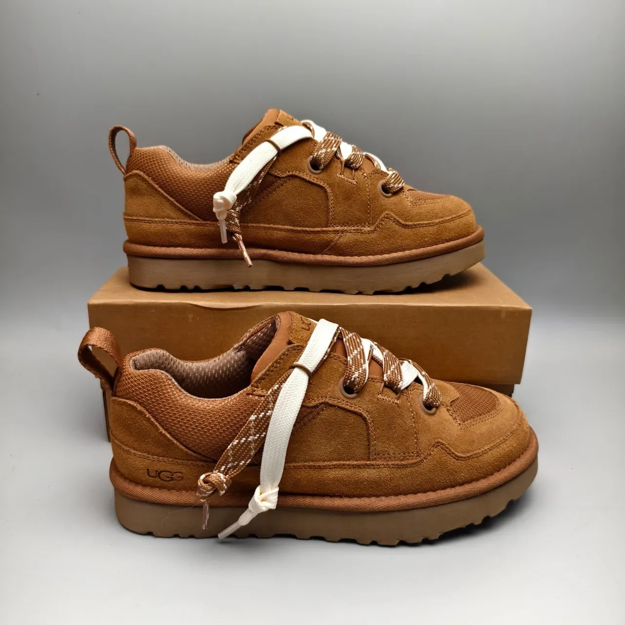 UGG Marrom Bege Camurça Superior Sistema Duplo Cadarço Tênis Lifestyle 5