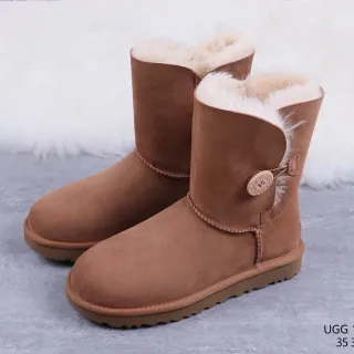 UGG Classic Short 栗色羊皮羊毛内衬雪靴