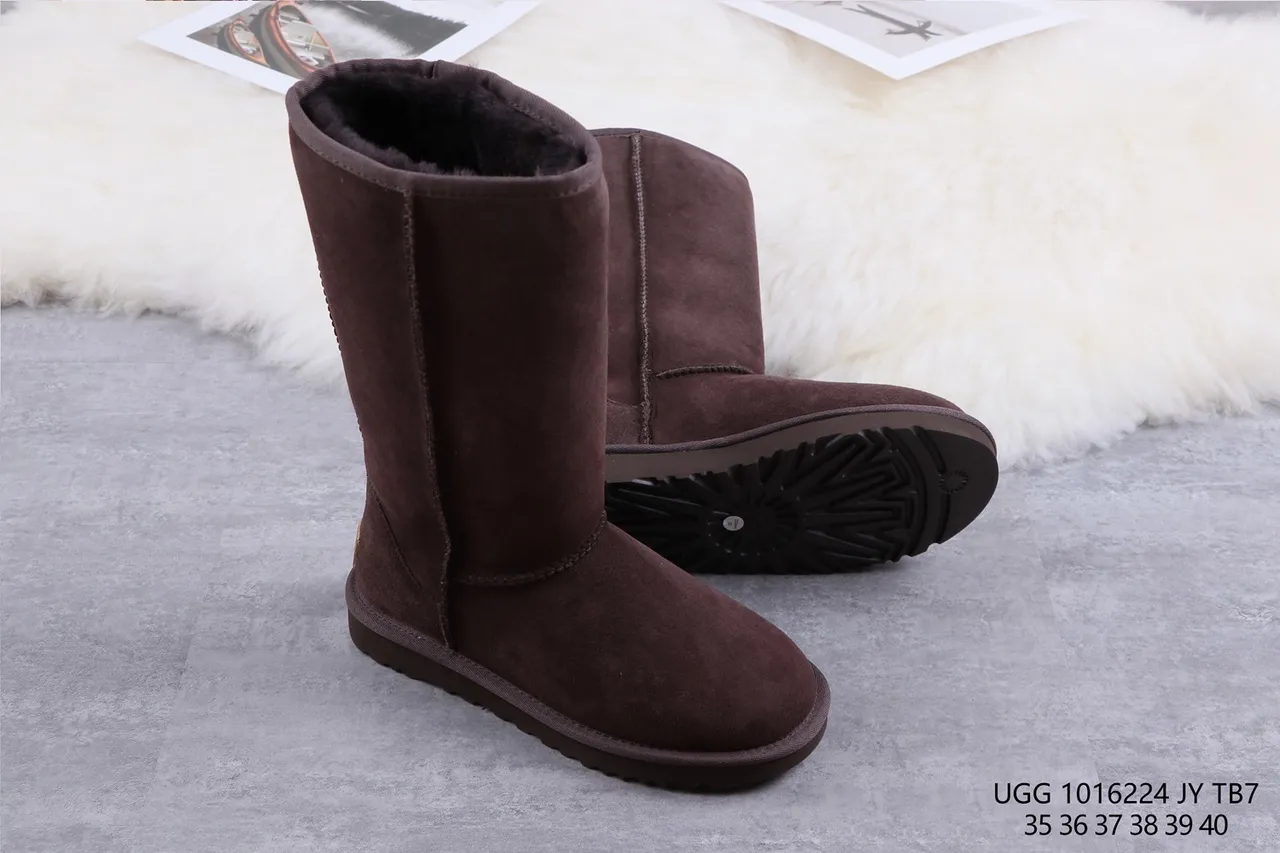 UGG Classic Tall Botas de Rodilla de Ante Marrón Forradas con Cordero 10