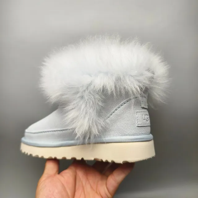 UGG 灰米色羊毛圈边厚底雪靴 4