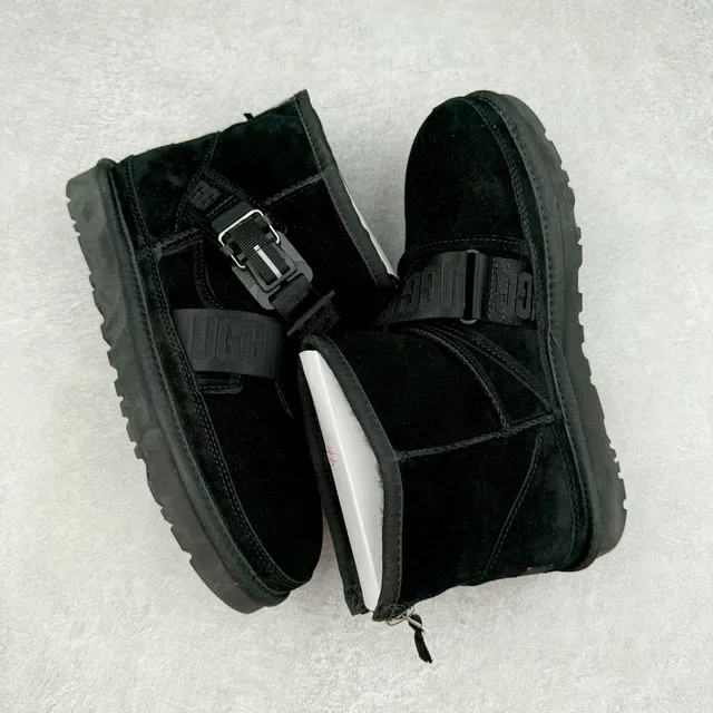 UGG Harness Strap Bottes de neige noires 12