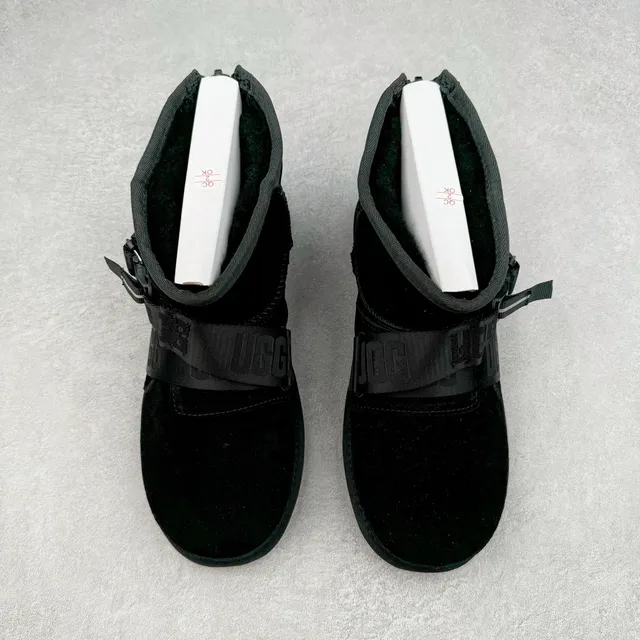 UGG Harness Strap Bottes de neige noires 16