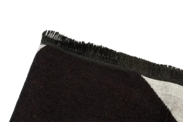 UGG প্লেইড-স্ট্রাইপড ক্যাশমির স্কার্ফ 8