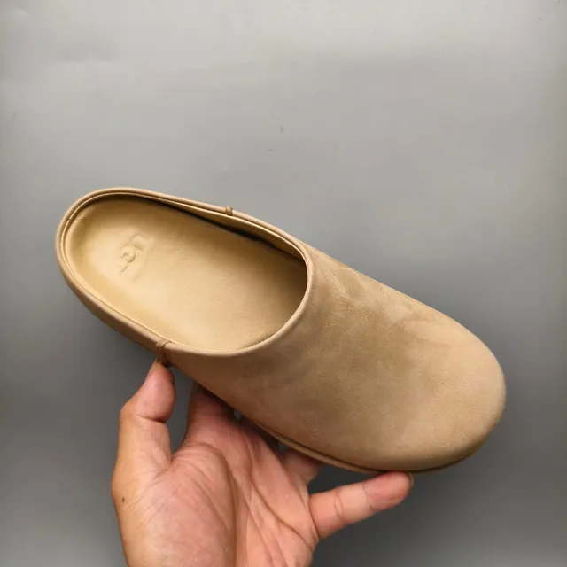 UGG Tasman Beige Daim Supérieur Semelle Caoutchouc Moulé Chaussures Casuales 3