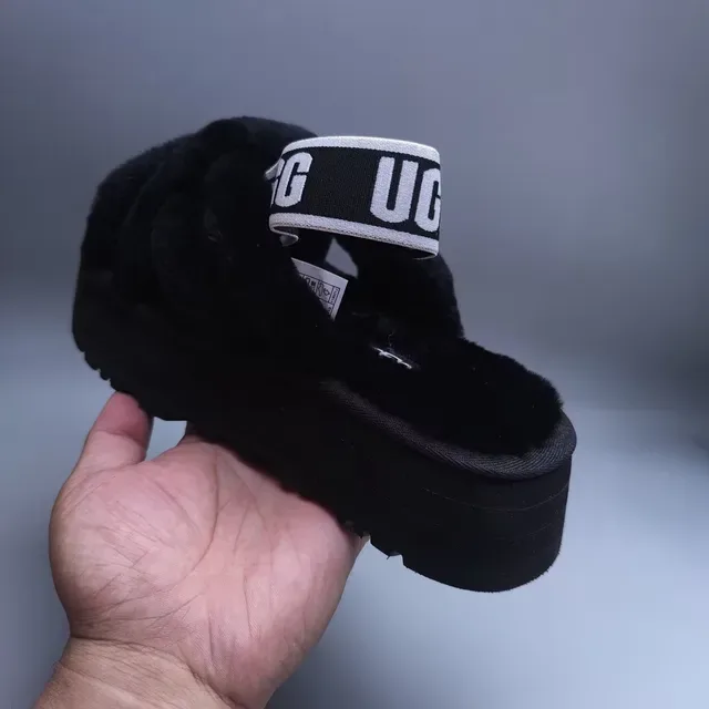 UGG Tasman Zapatillas Plataforma Negras Peludas 2