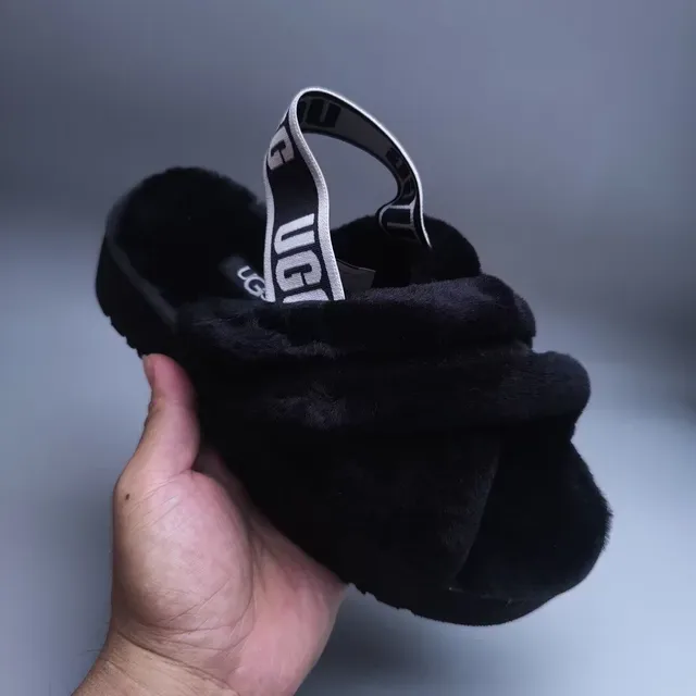 UGG Tasman Zapatillas Plataforma Negras Peludas 6
