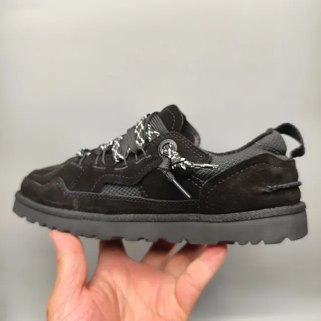 UGG Tasman Tênis Lifestyle de Camurça Preto 7