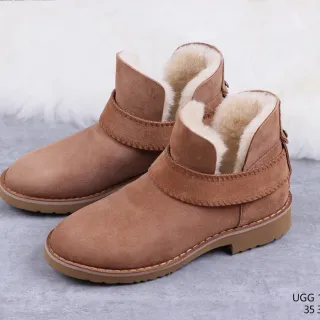 UGG टास्मन भूरा सूड शियरलिंग-लाइन्ड एंकल बूट्स