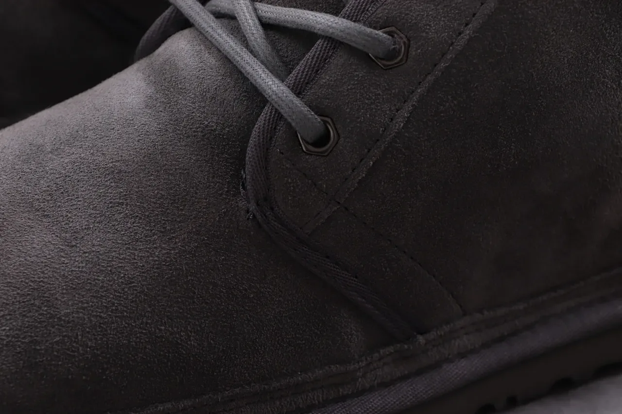 UGG Tasman Botas de Neve de Camurça Cinza Carvão Forradas em Shearling com Cadarços 8