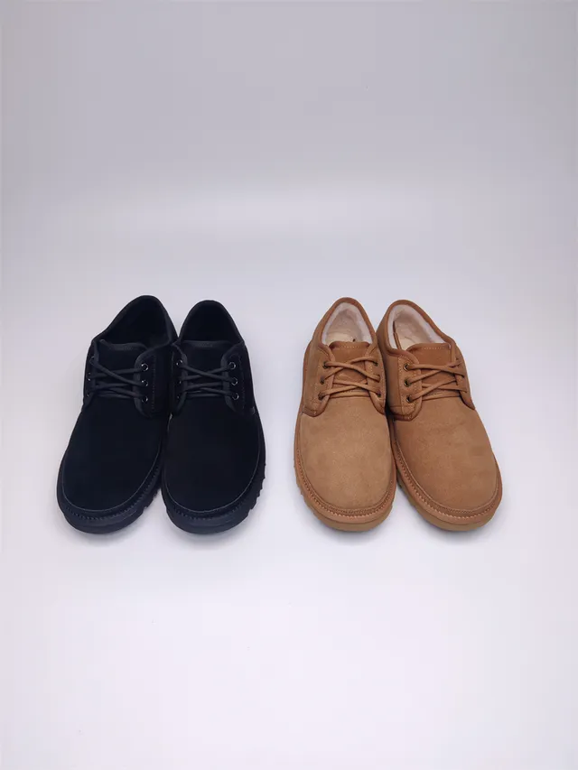 UGG Tasman حذاء ثلجي بني كستنائي جلد مخملي مع فراء داخلي مربوط بحزام 3