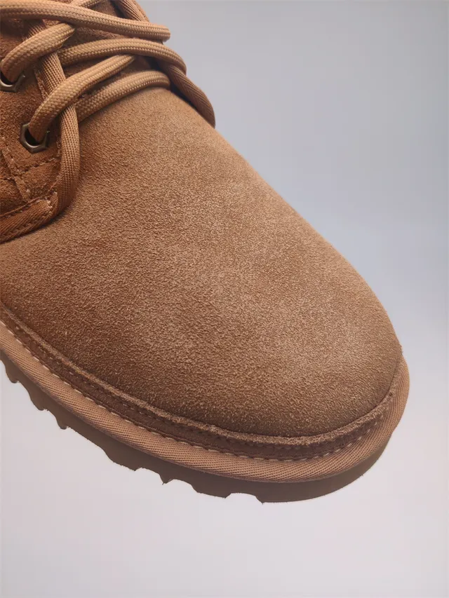UGG Tasman حذاء ثلجي بني كستنائي جلد مخملي مع فراء داخلي مربوط بحزام 5