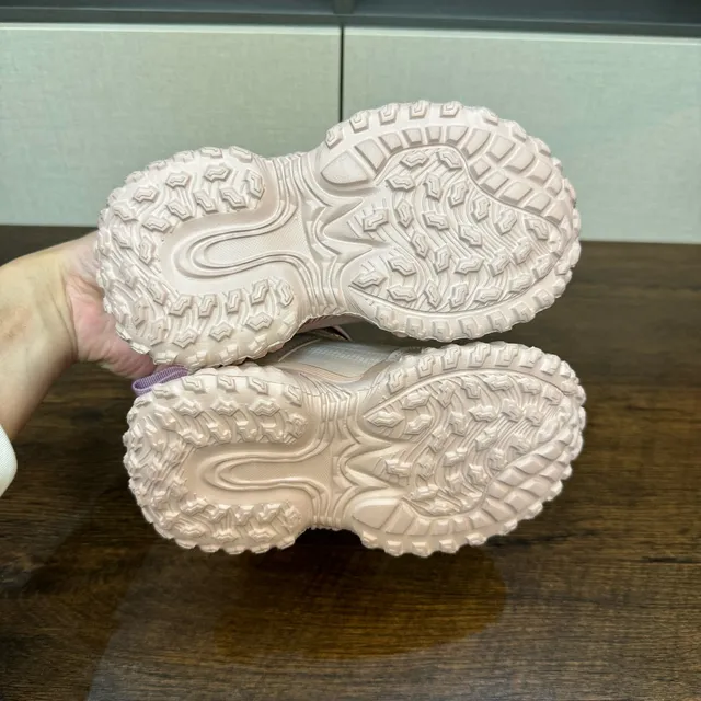 UGG Tasman Pink Purple Chunky Tread Sole Dual Lace-and-Strap Closure Snow Boots 10