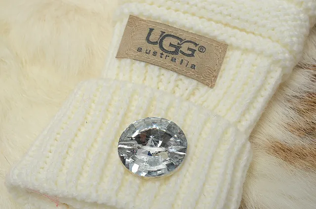 UGG Tasman vermelho branco ribeteado forro sintético punho tricot luvas 3