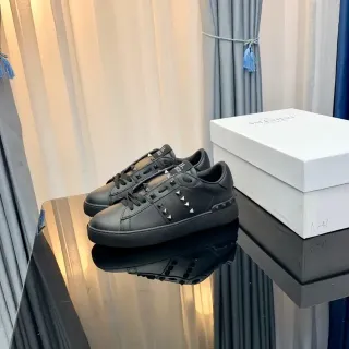 Valentino Rockstud Black Leather Pyramid Stud Lifestyle Sneakers