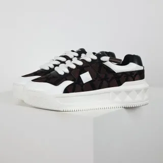 Valentino Rockstud Monogram বাদামি কালো সাদা লाइফস্টাইল স্নিকার