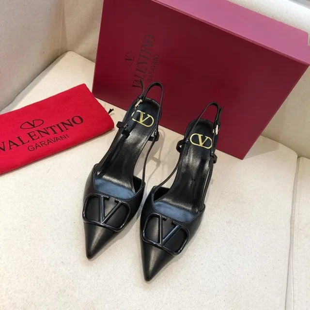 Valentino VLogo Black Gold Pointed Toe Slingback Strap Stiletto 7