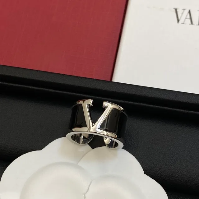 Valentino VLogo Black White Open-Band Enamel-Inlay Ring 4