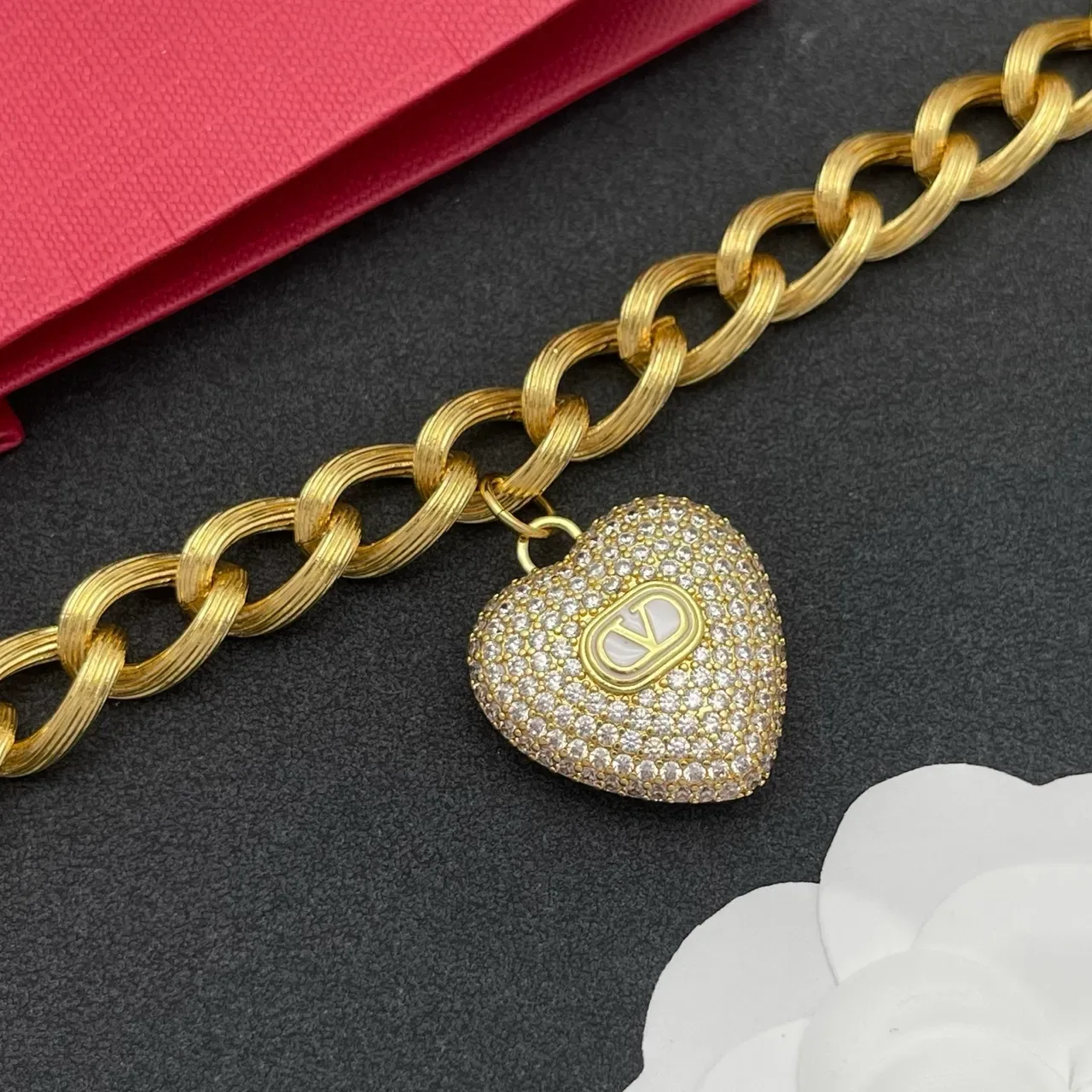 Valentino VLogo Heart Pavé Crystal Bracelet Chaîne Chunky 7