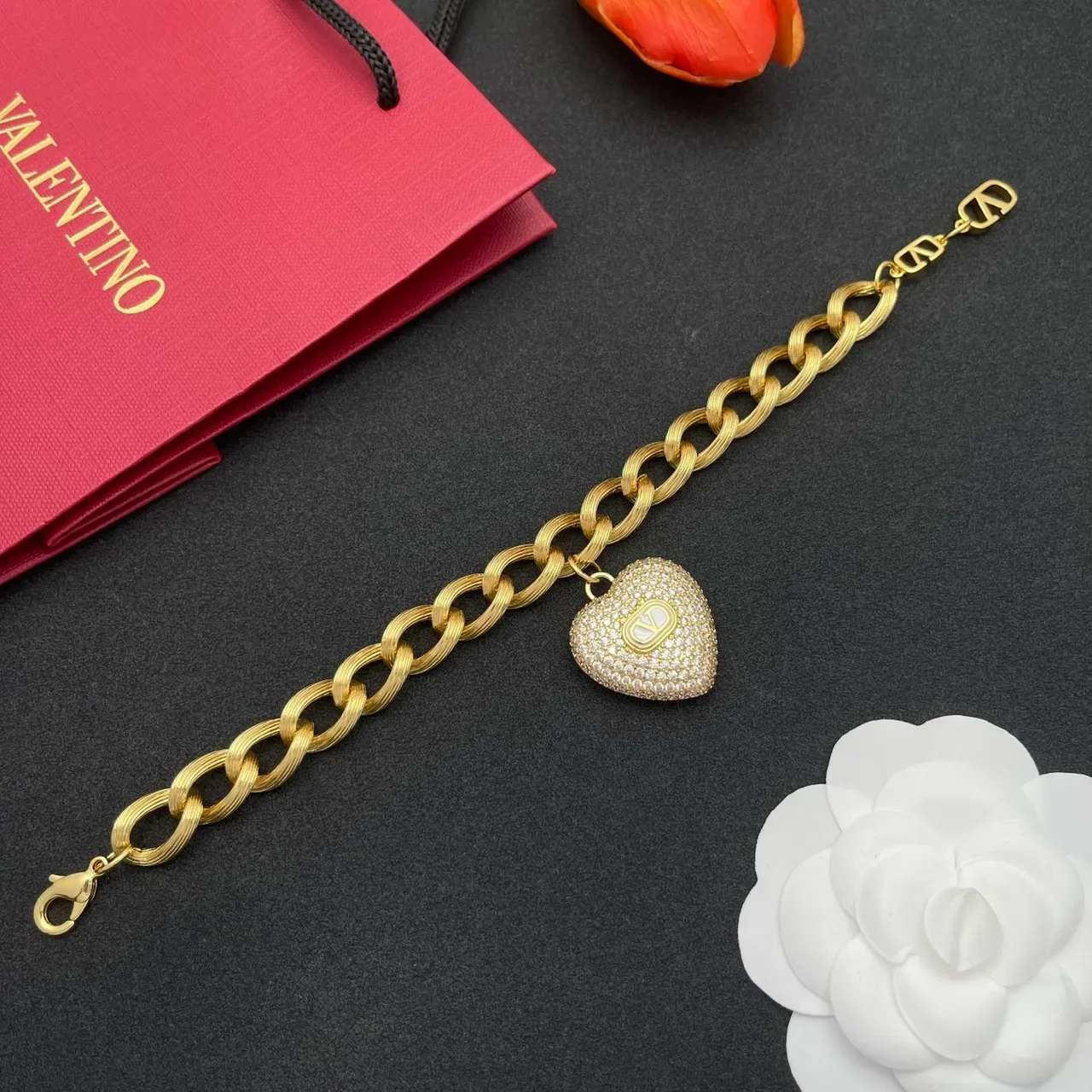 Valentino VLogo Heart Pavé Crystal Bracelet Chaîne Chunky 8